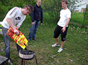 0.0.49 Einer Arbeitet und die anderen...